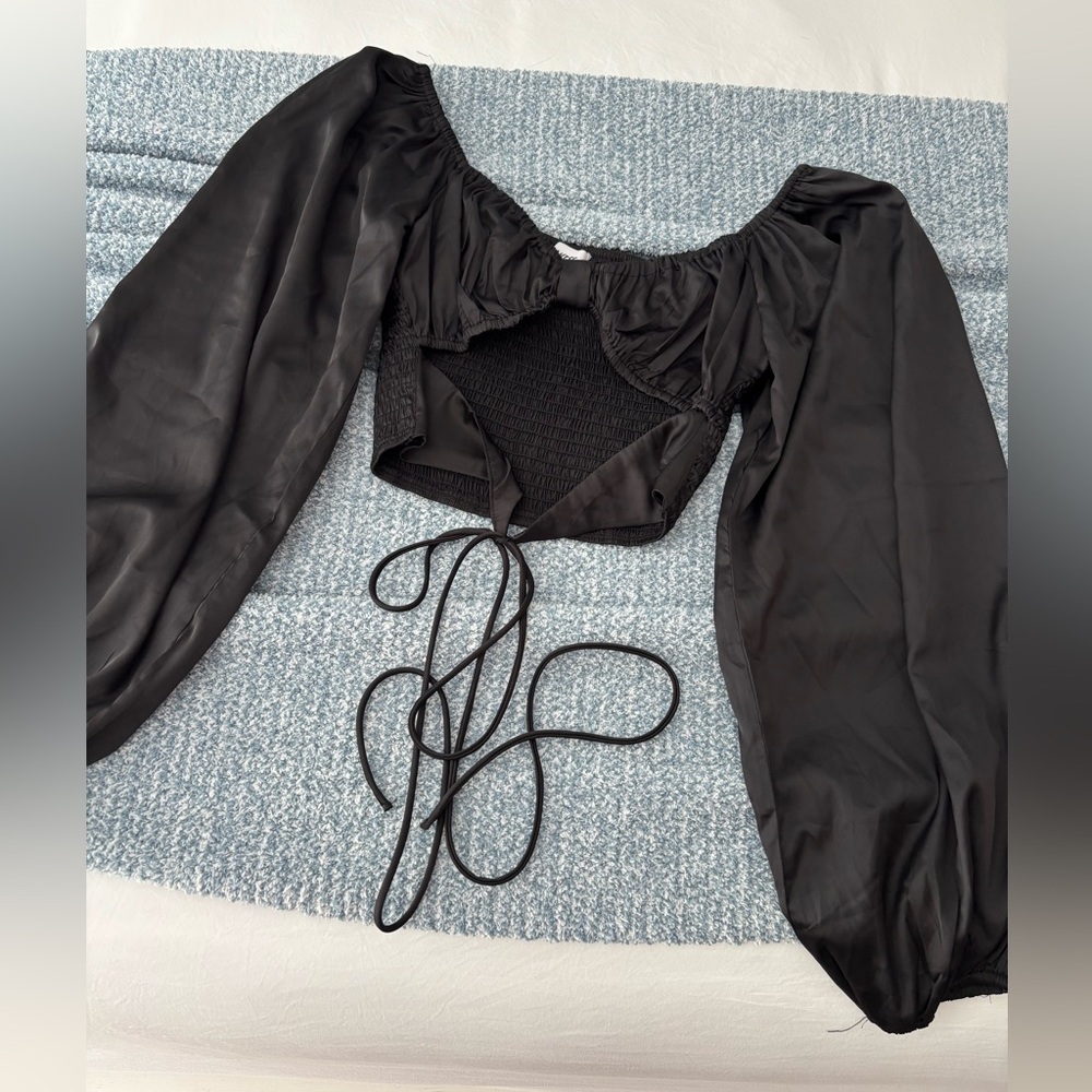 Princess Polly long sleeve crop top